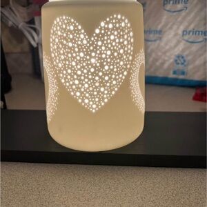 Heart Design Ceramic Scentsy Warmer